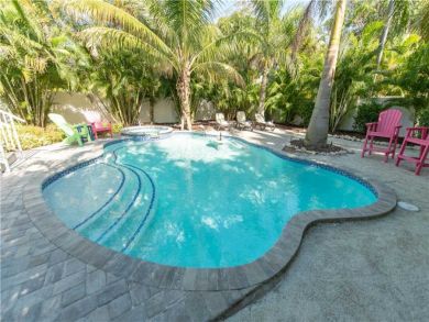 Island Beach Vacation Rental with 4 Bedrooms Anna Maria